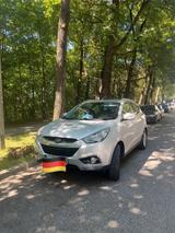 Hyundai ix35 2.0 Style 4WD Style - Hyundai ix35 in München