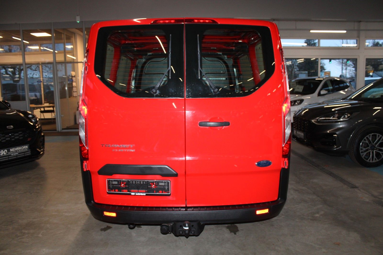 Fahrzeugabbildung Ford Transit Custom L1 Kasten AHK KLIMA 1.Hand