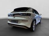 Volkswagen T-Roc 1.5 eTSI DSG LIFE LED+ REAR VIEW SITZHZ KE - Volkswagen: L