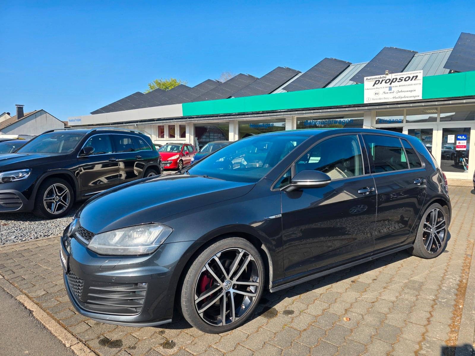 Volkswagen Golf VII Lim. GTD BMT NAVI LEDER SOUND