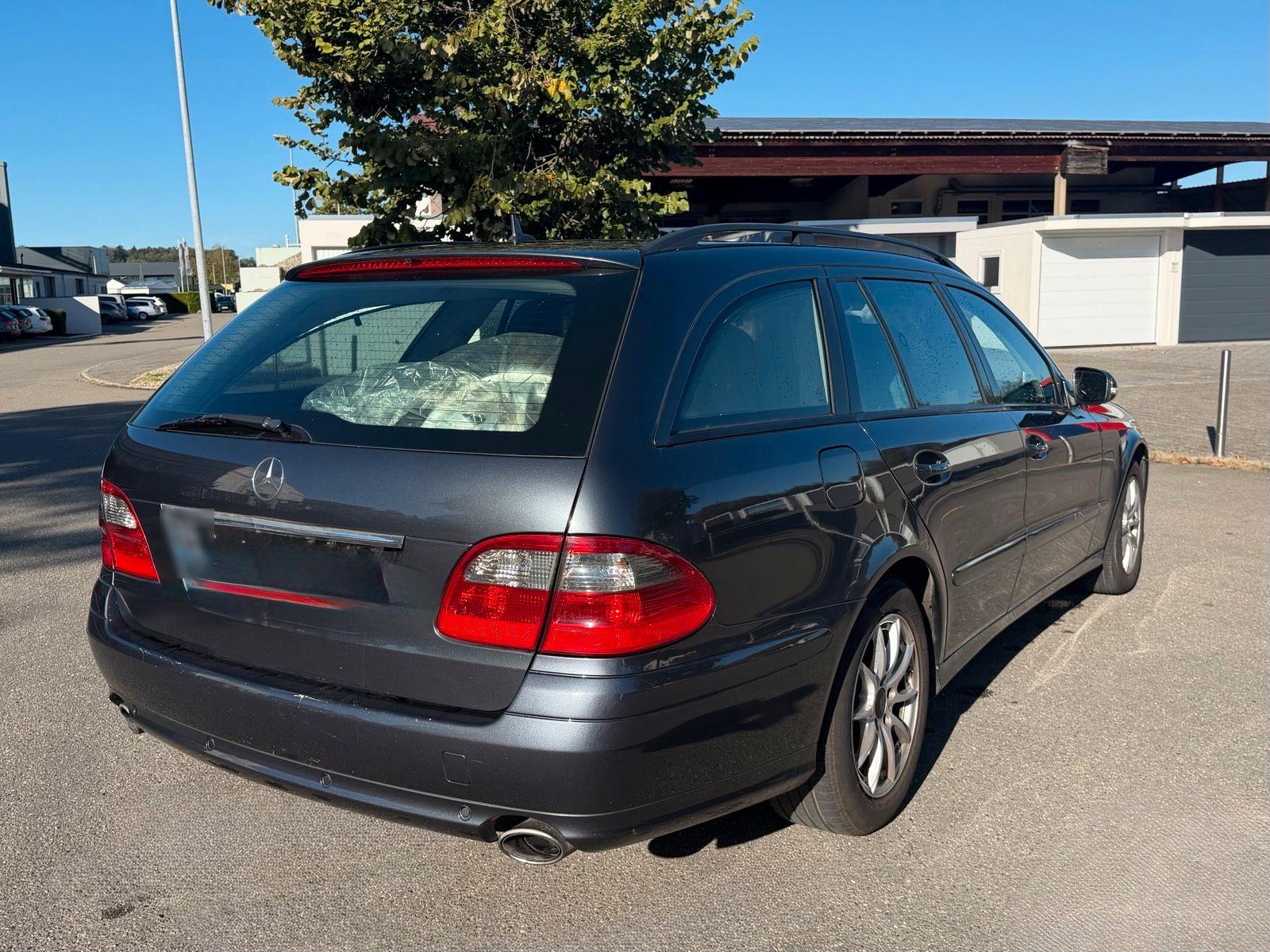 Mercedes-Benz E 280