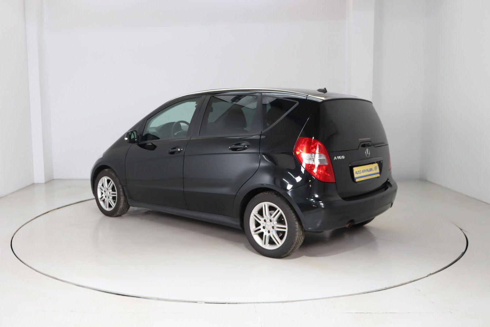 Fahrzeugabbildung Mercedes-Benz A 160 AVANTGARDE HU/AU 08.26