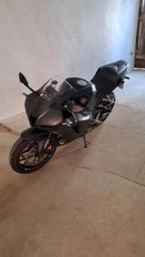 Honda CBR600RR - HONDA SCHWARZ CBR 600 RR