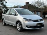 Volkswagen Sharan Trendline BMT Vollscheckheftgepflegt - VW Sharan Gebrauchtwagen in Düsseldorf