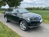 Volkswagen Touareg 3.0 V6 TDI SCR Tiptr. Exclusive BMT ... - VW Touareg Gebrauchtwagen in Dresden