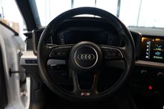 AUDI A1 Sportback 40 TFSI | 2 x S line | LED | SONOS AUDI A1 Sportback 40 TFSI | 2 x S line | LED | SONOS
