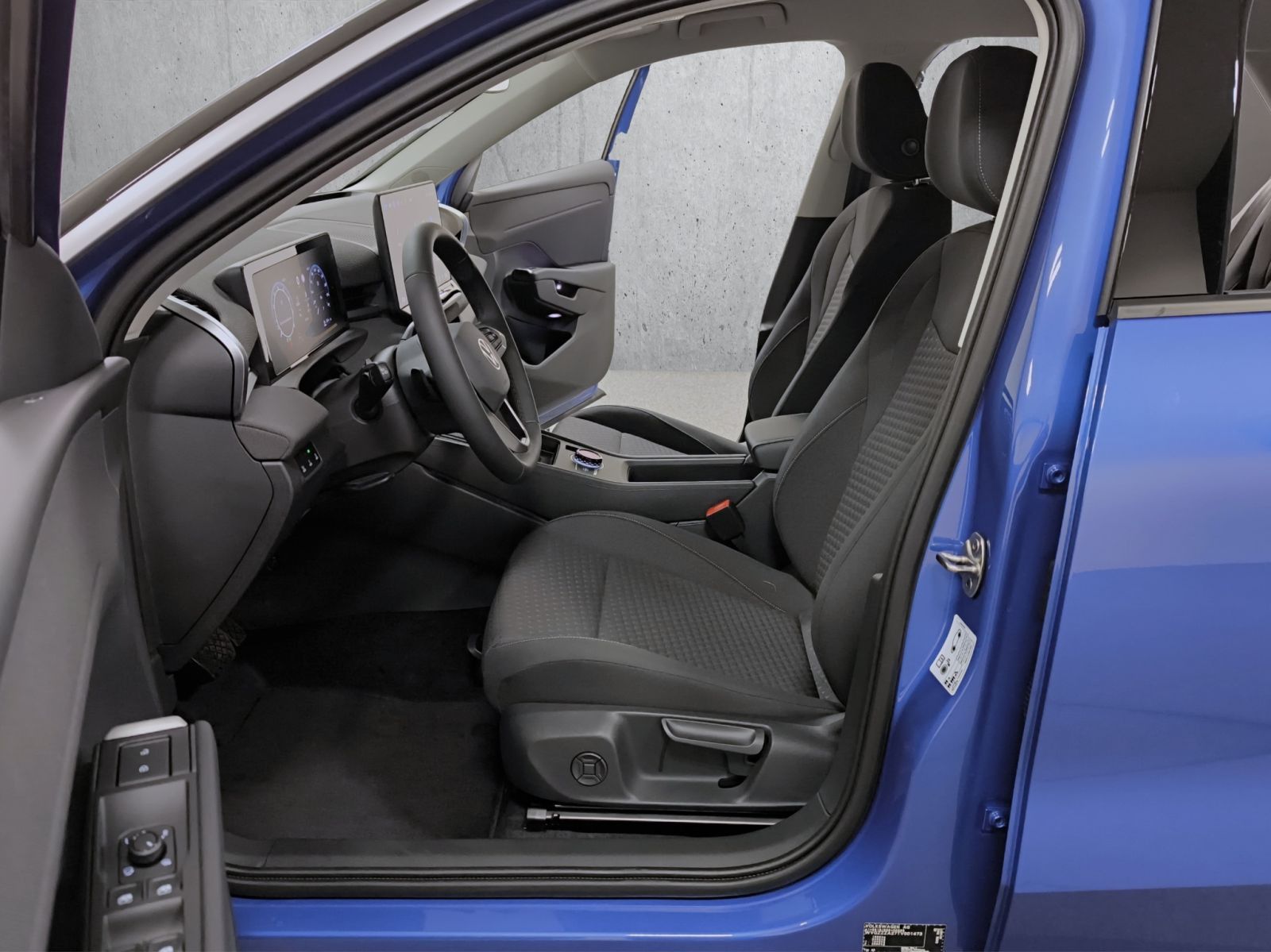 Volkswagen T-Roc - Bild 12