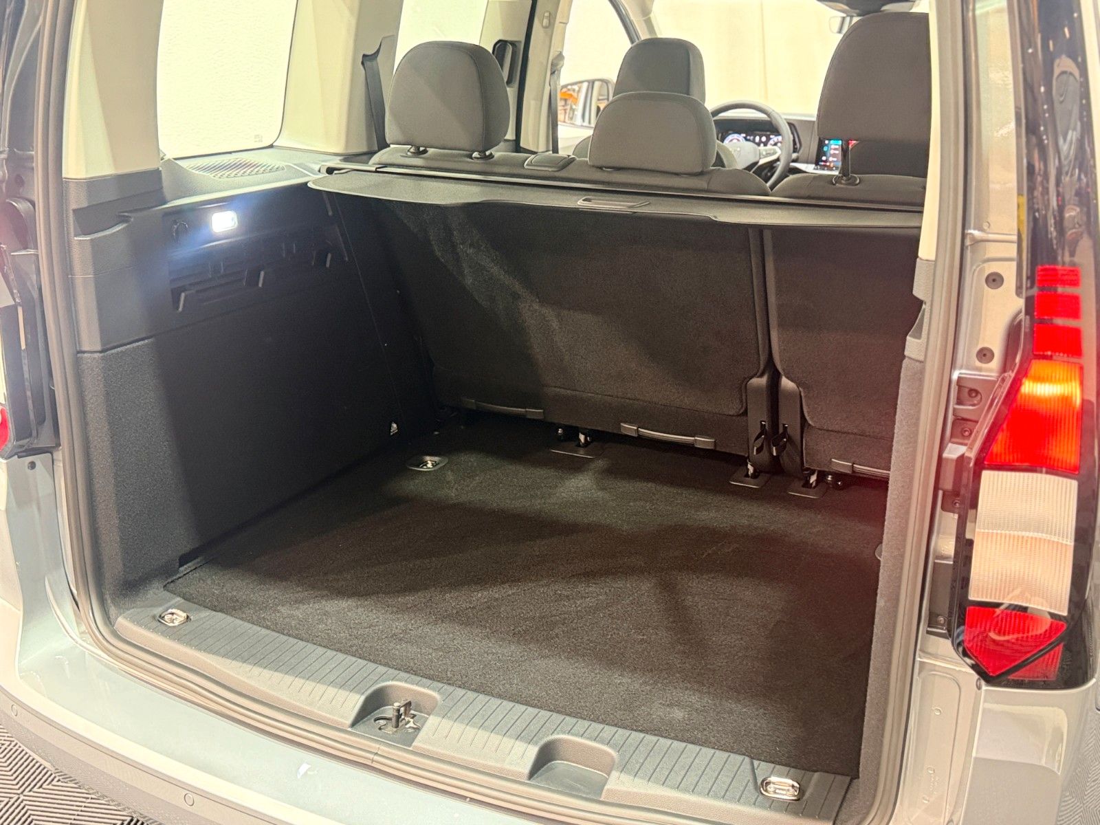 Fahrzeugabbildung Volkswagen DSG-Family-5Si-AppCon-RFK