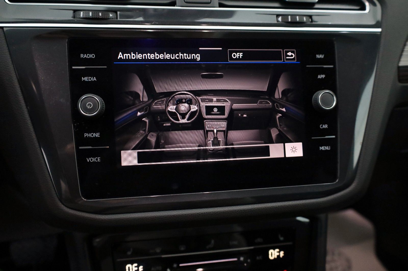 Fahrzeugabbildung Volkswagen Tiguan Allspace Life,Navi,LED,4xSH,ACC,AHK +WR