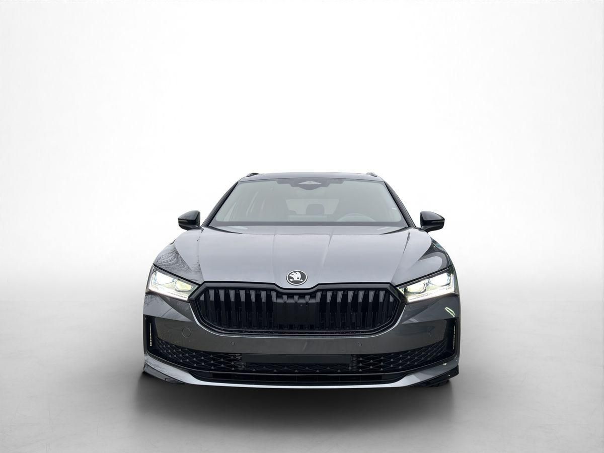 Skoda Superb - Bild 2
