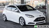 Ford Focus ST *TOT*KAM*TOT*NAVI*SHZ*PDC*TEMPOMAT* - gebrauchte Ford Focus aus dem Jahr 2013