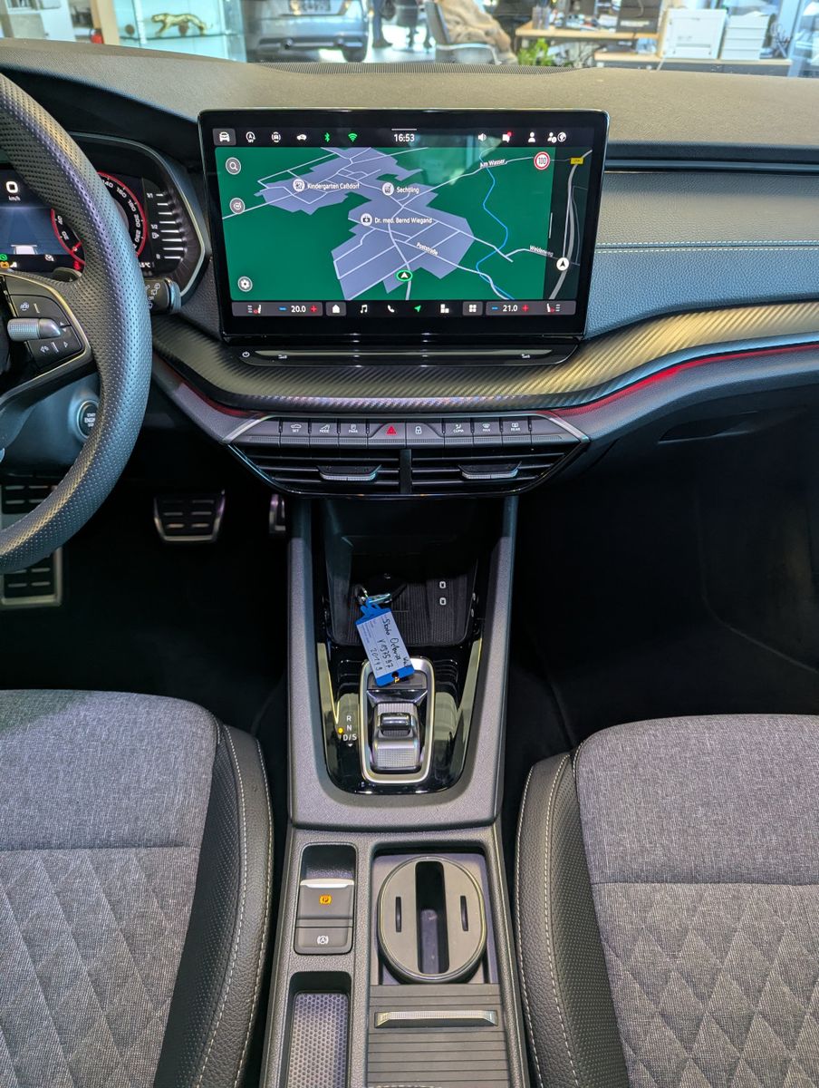 SKODA Octavia 1.5 TSI Sportline Pano Martix AHK 5J Gar - Image 21