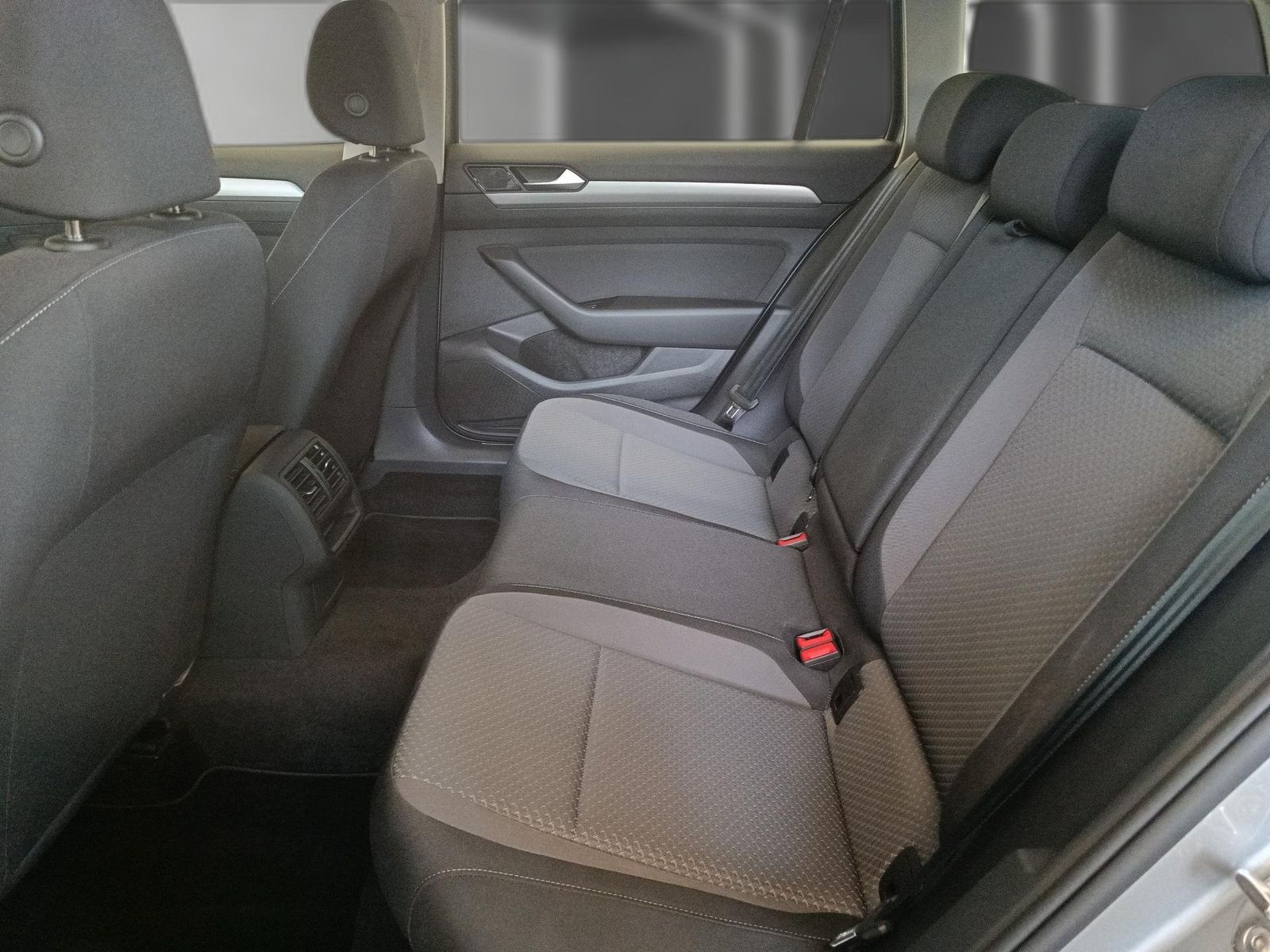 Volkswagen Passat Variant - Bild 18