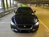 Jaguar XE 20t 200PS R-Sport Automatik R-Sport - Jaguar XE aus 2019