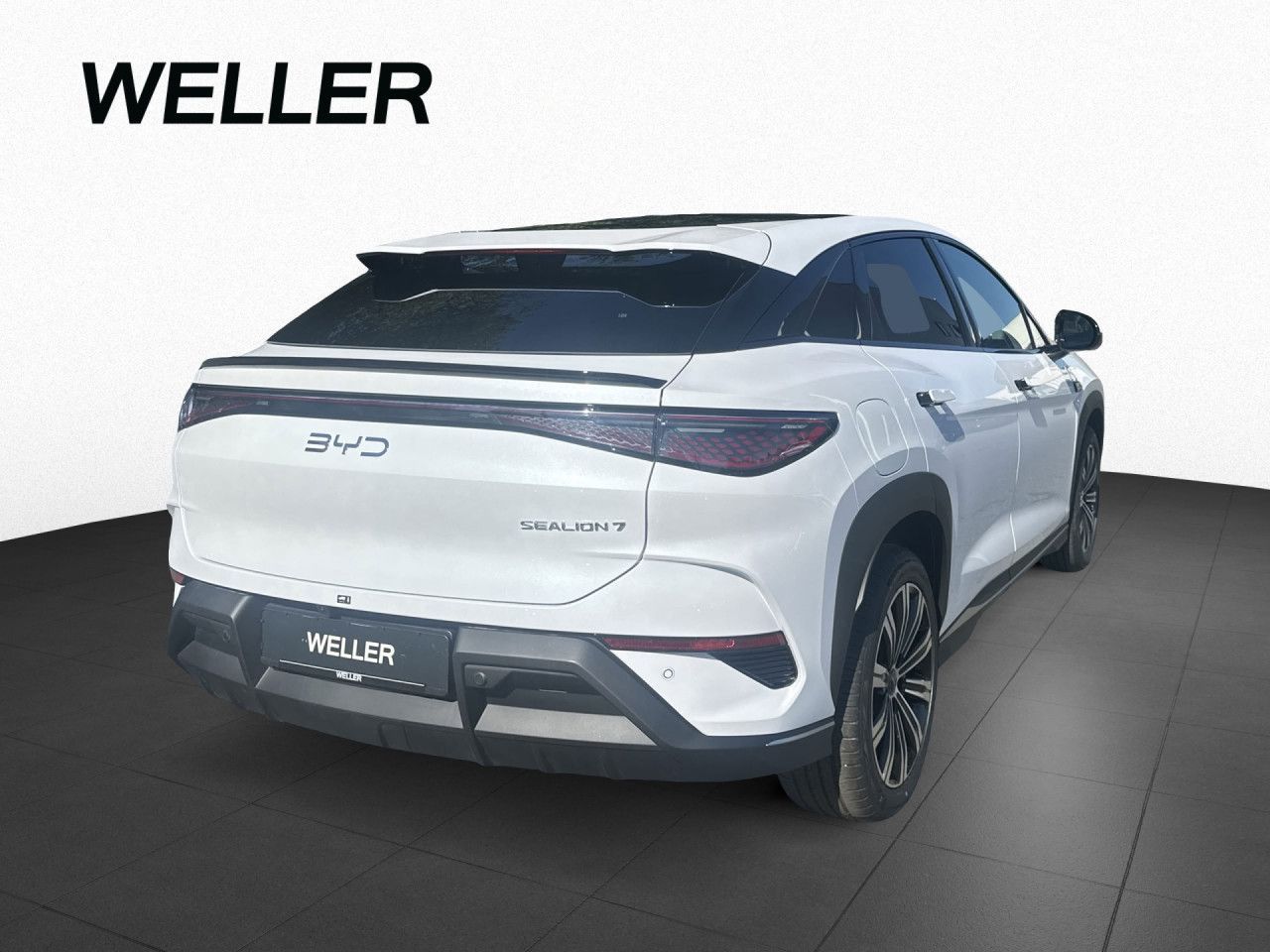 BYD SEALION 7