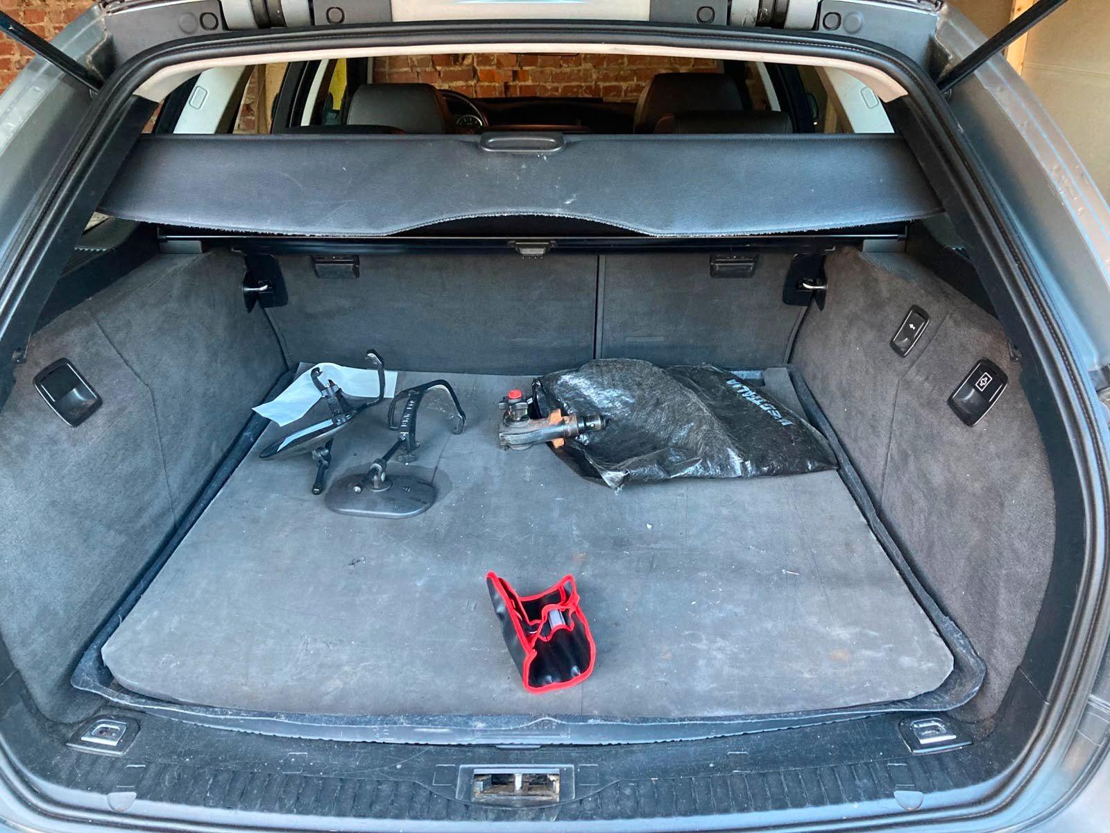 BMW 525 2006 — engine 218 HP (160kW)