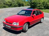 Opel Kadett GSI (restauriert) - Opel Kadett mit Schiebedach