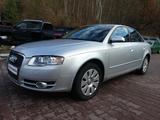 Audi A4*2.0 TFSI*Klimaauto*Sitzhzg*Xenon - gebrauchte Audi A4 aus dem Jahr 2005
