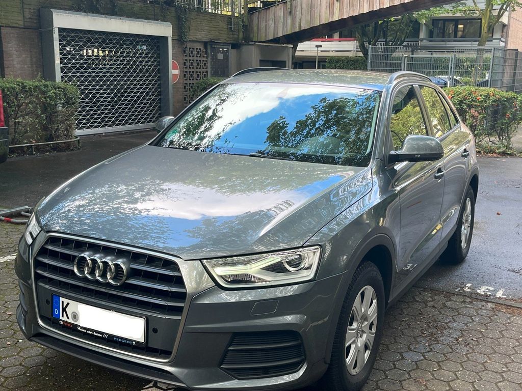Image of Audi Q3