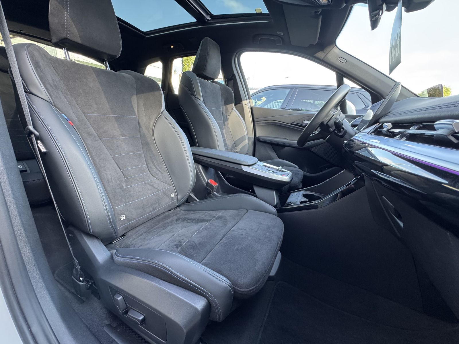 BMW 223 Active Tourer - Bild 6