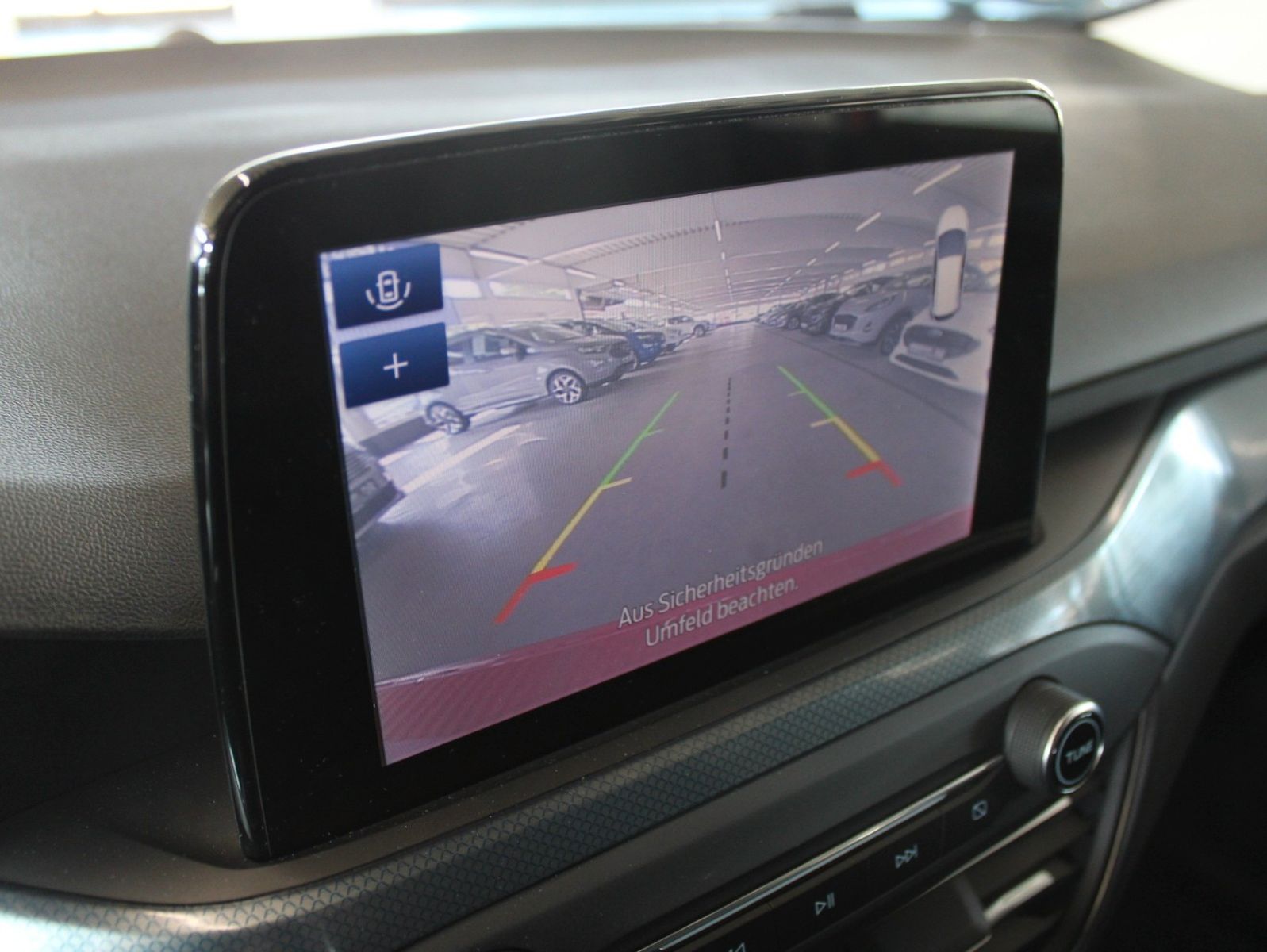 Fahrzeugabbildung Ford Focus Active Turnier LED NAVI WinterPaket uvm.