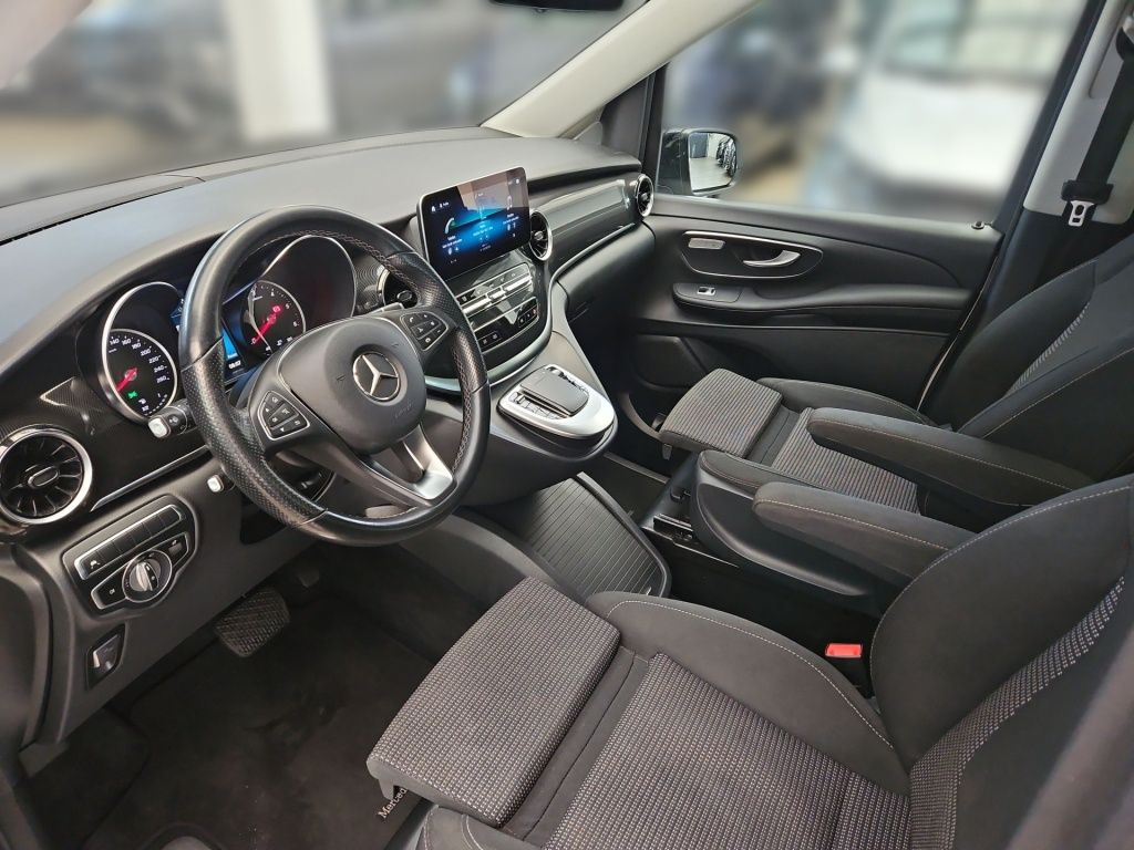 Fahrzeugabbildung Mercedes-Benz V 220 ED lang Tisch AHK Panorama LED 10''MBUX RF