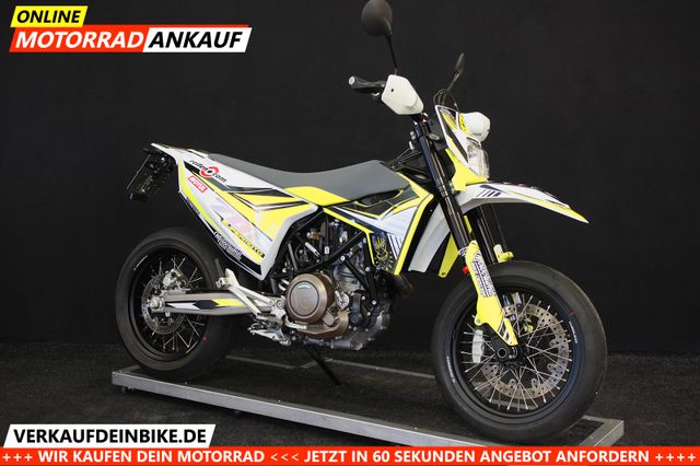 Husqvarna 701 Supermoto *Traumzustand Dekor 1.Hnd. Tiefer*