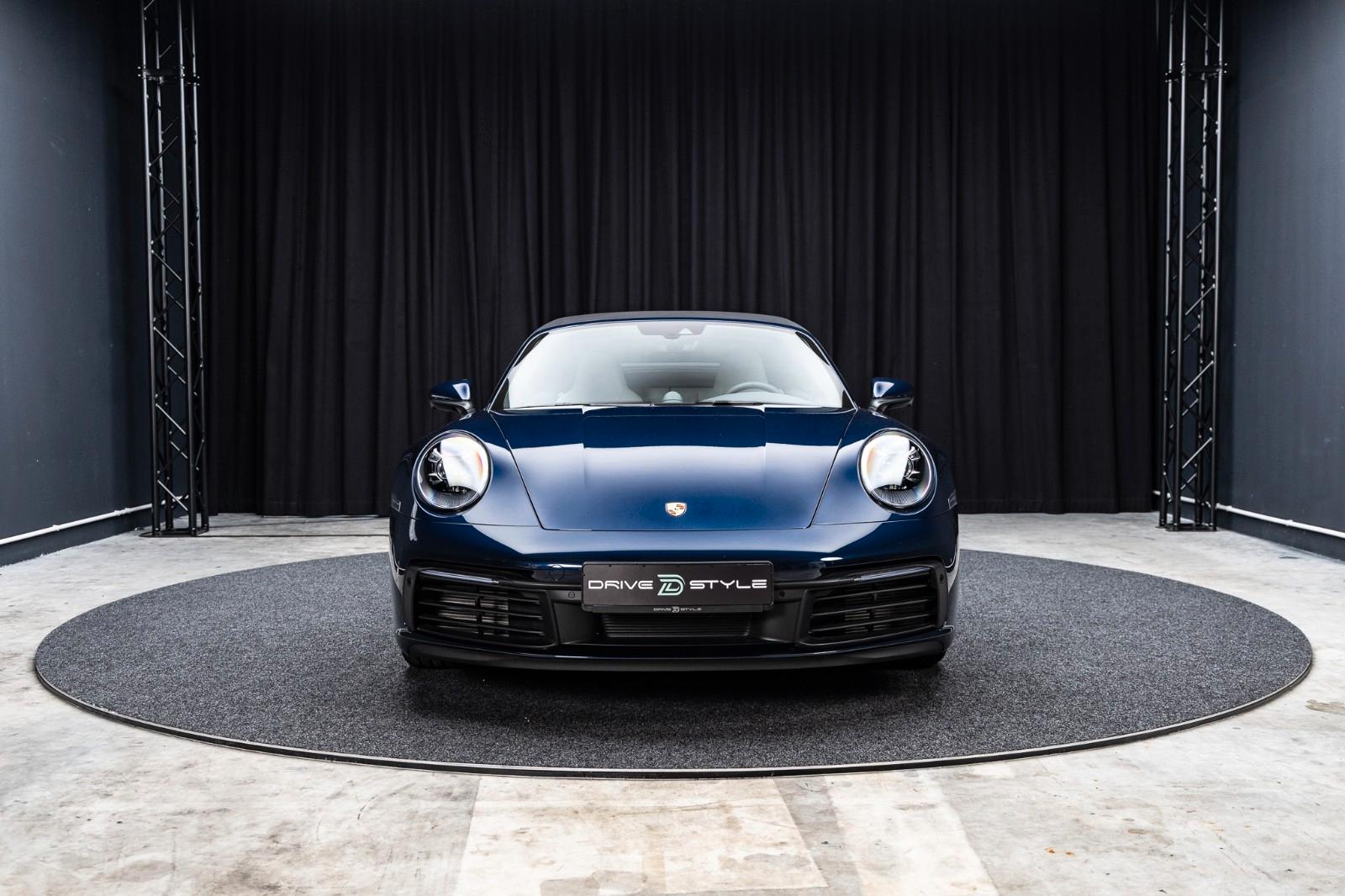 Porsche 992 Carrera 4S Cabriolet + PDK + Hinterachs