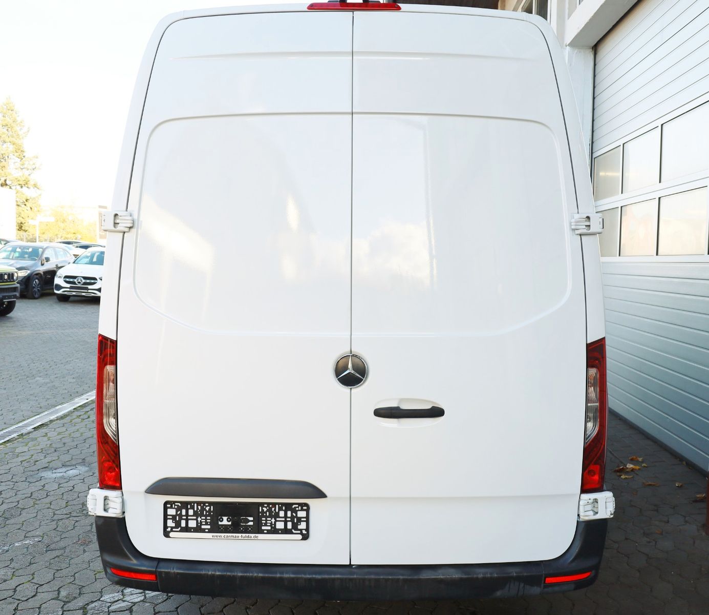 Fahrzeugabbildung Mercedes-Benz Sprinter III 319 CDI L3 / L4 Pharmamobil, MAXI