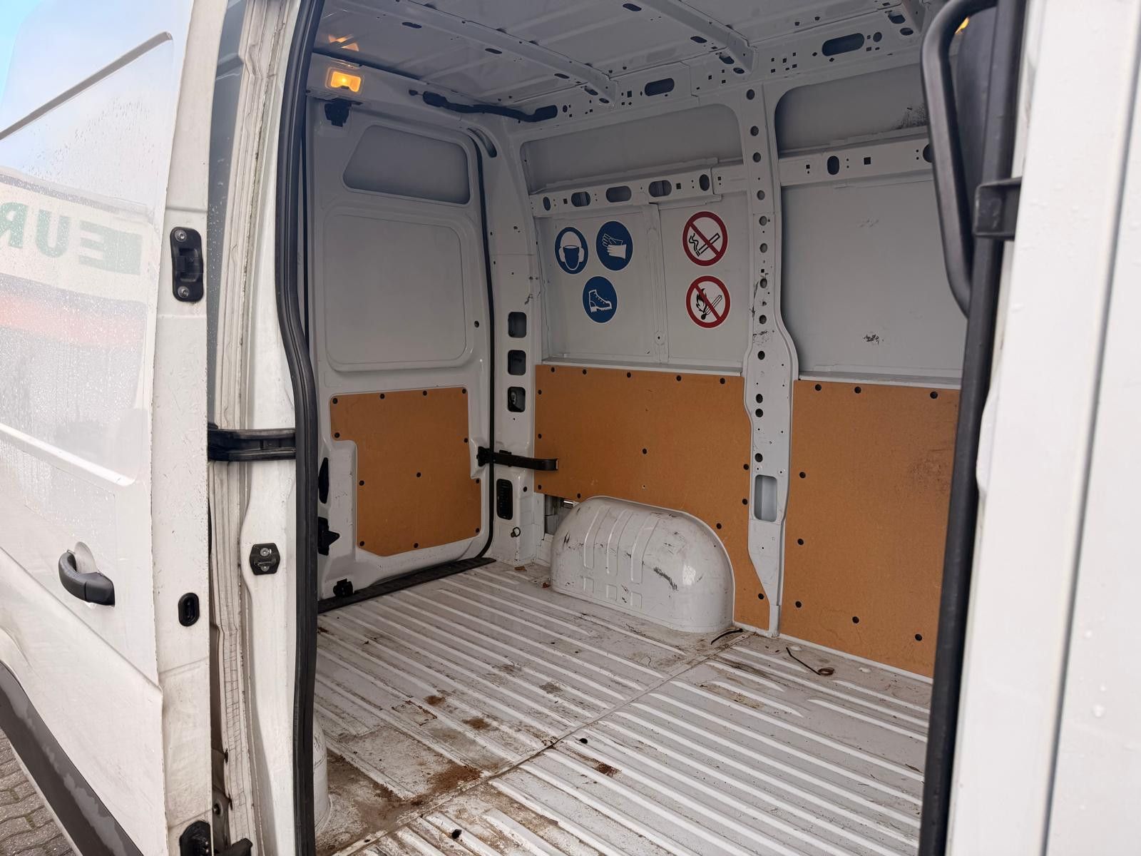 Fahrzeugabbildung Renault Master III Kasten L1H2 HKa 3,5t /KLIMA/TEMPOMAT