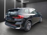 BMW iX1 xDrive30 ANH.KUPPLUNG+ADAPFT.FAHRWERK+DAB TU - BMW: F