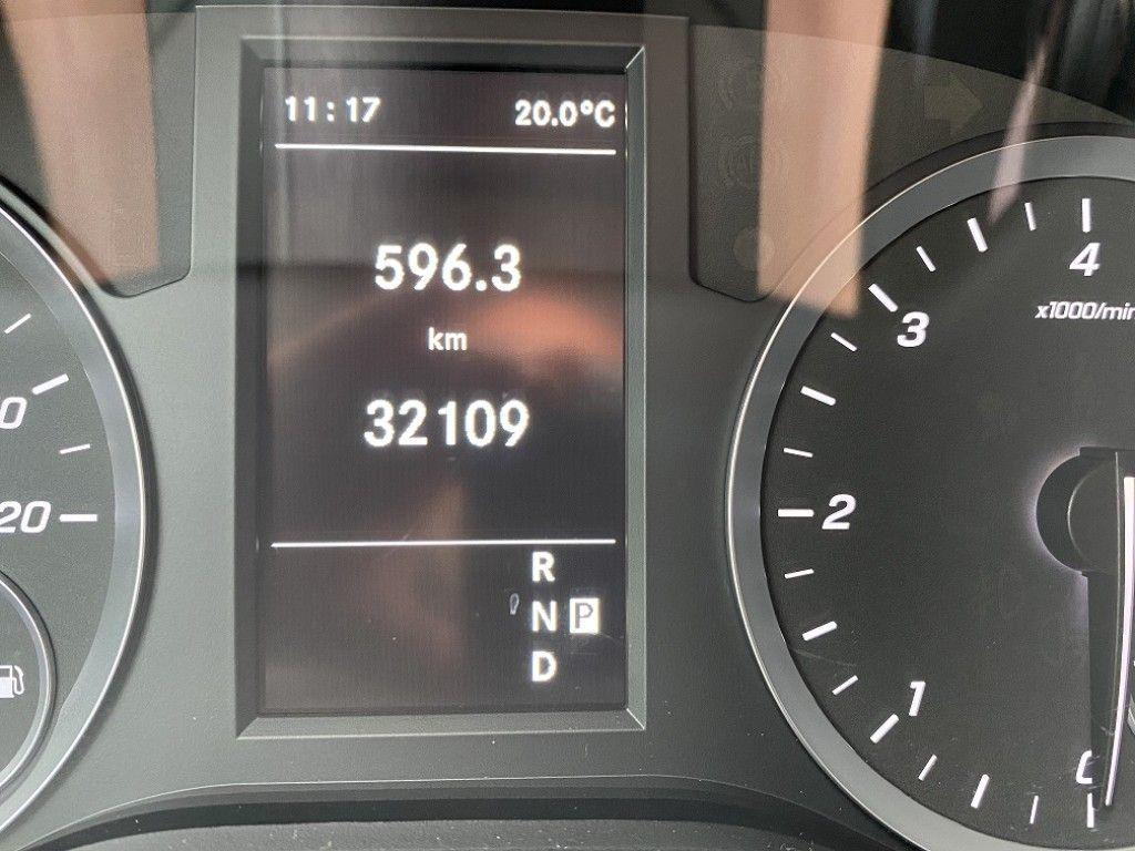 Mercedes-Benz Vito 119 CDI Tourer Aut*8sitzer*AHK*19*Standheiz