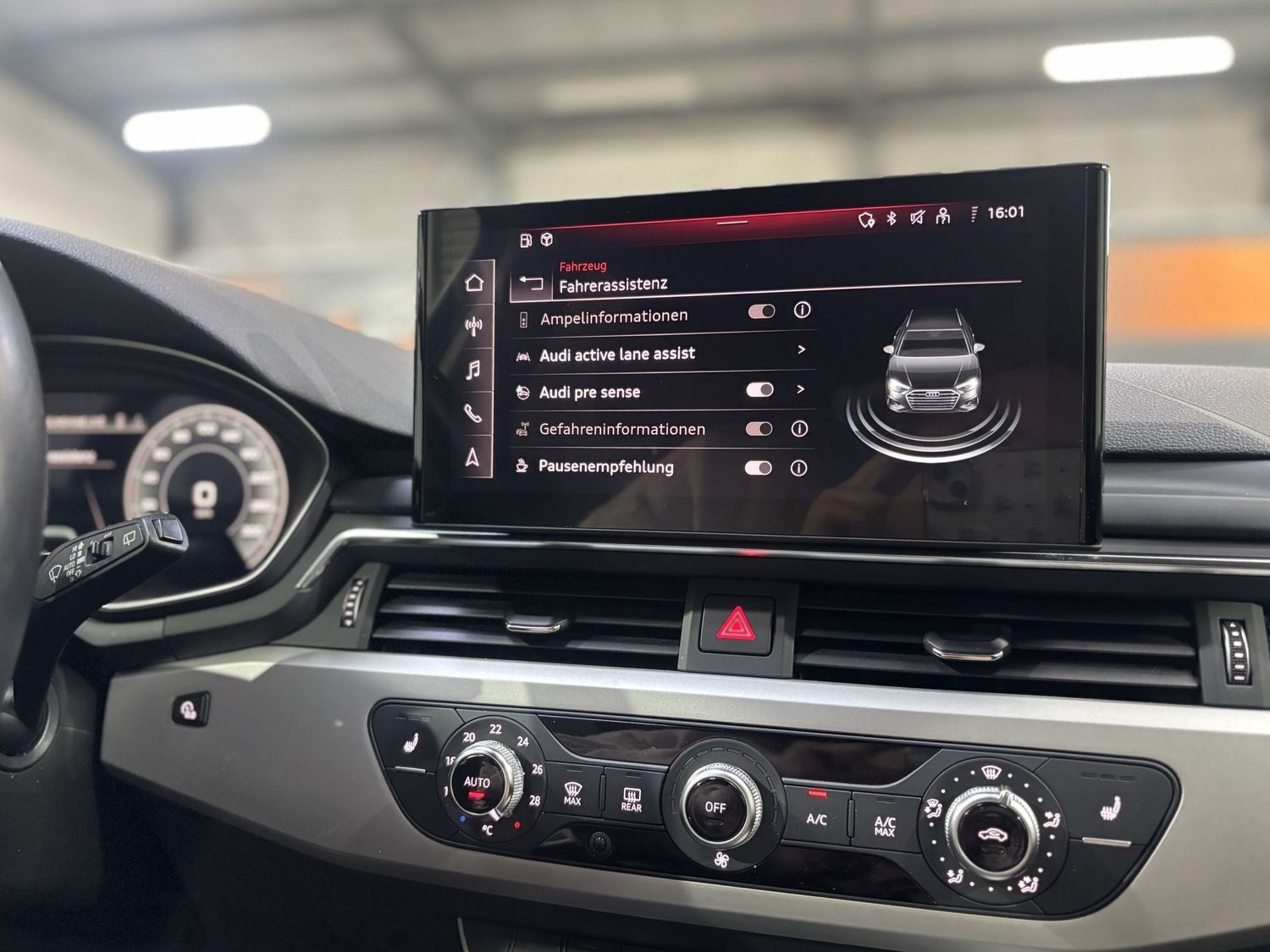 Fahrzeugabbildung Audi A4 35 TDI S-tronic #Virtual#LED#Leder#Massage