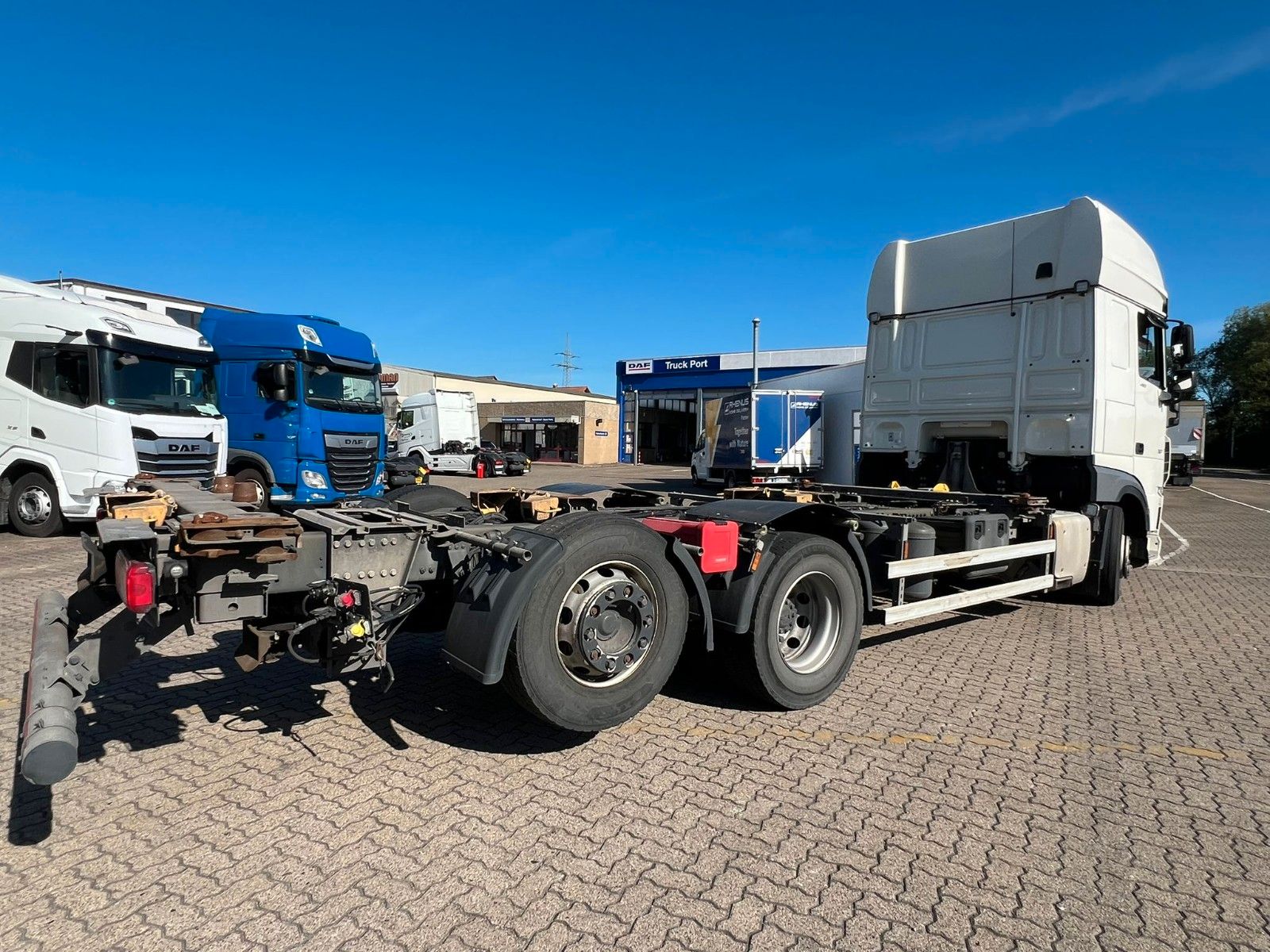 Fahrzeugabbildung DAF XF 480 FAN SSC Dachser, Lift-Lenk, Intarder