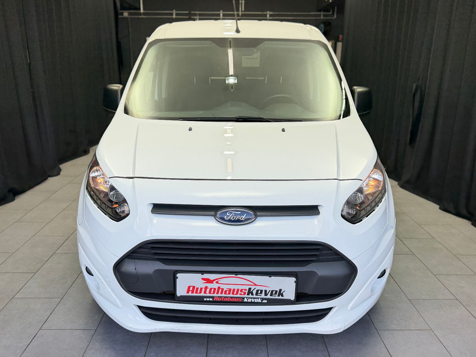 Fahrzeugabbildung Ford Tourneo Connect Trend|KLIMA|PDC