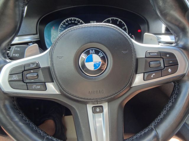 Fahrzeugabbildung BMW 530d xDrive M Sport/Virtual/Kam/Navi/Leder/