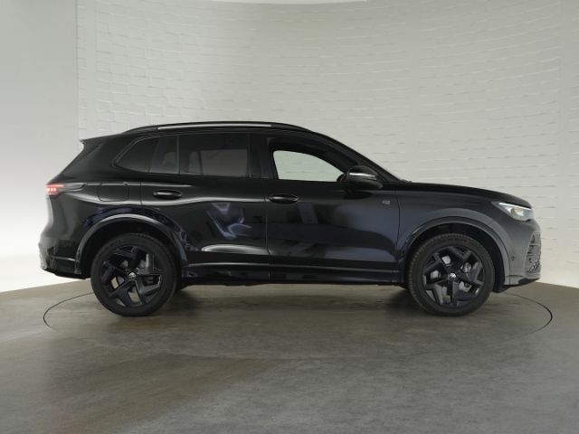Tiguan R-LINE TDI DSG 4MOTION+ANHÄNGERKUPPLUNG+R
