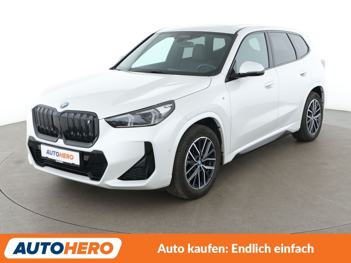 BMW iX1 xDrive 30 M Sport foto 1