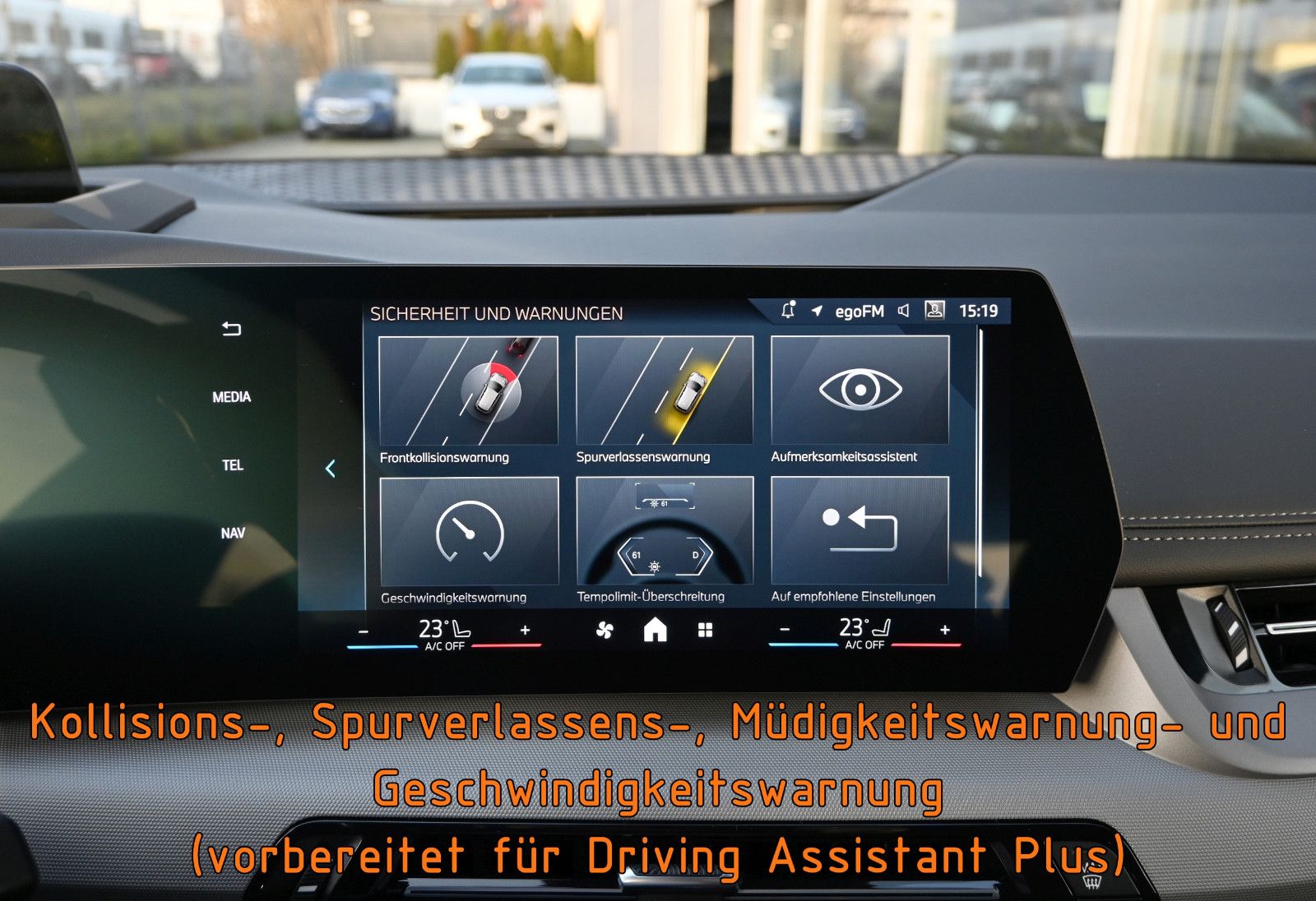 Fahrzeugabbildung BMW 223i xDr. Active Tourer °AHK°HEAD-UP°MEMORY°360°