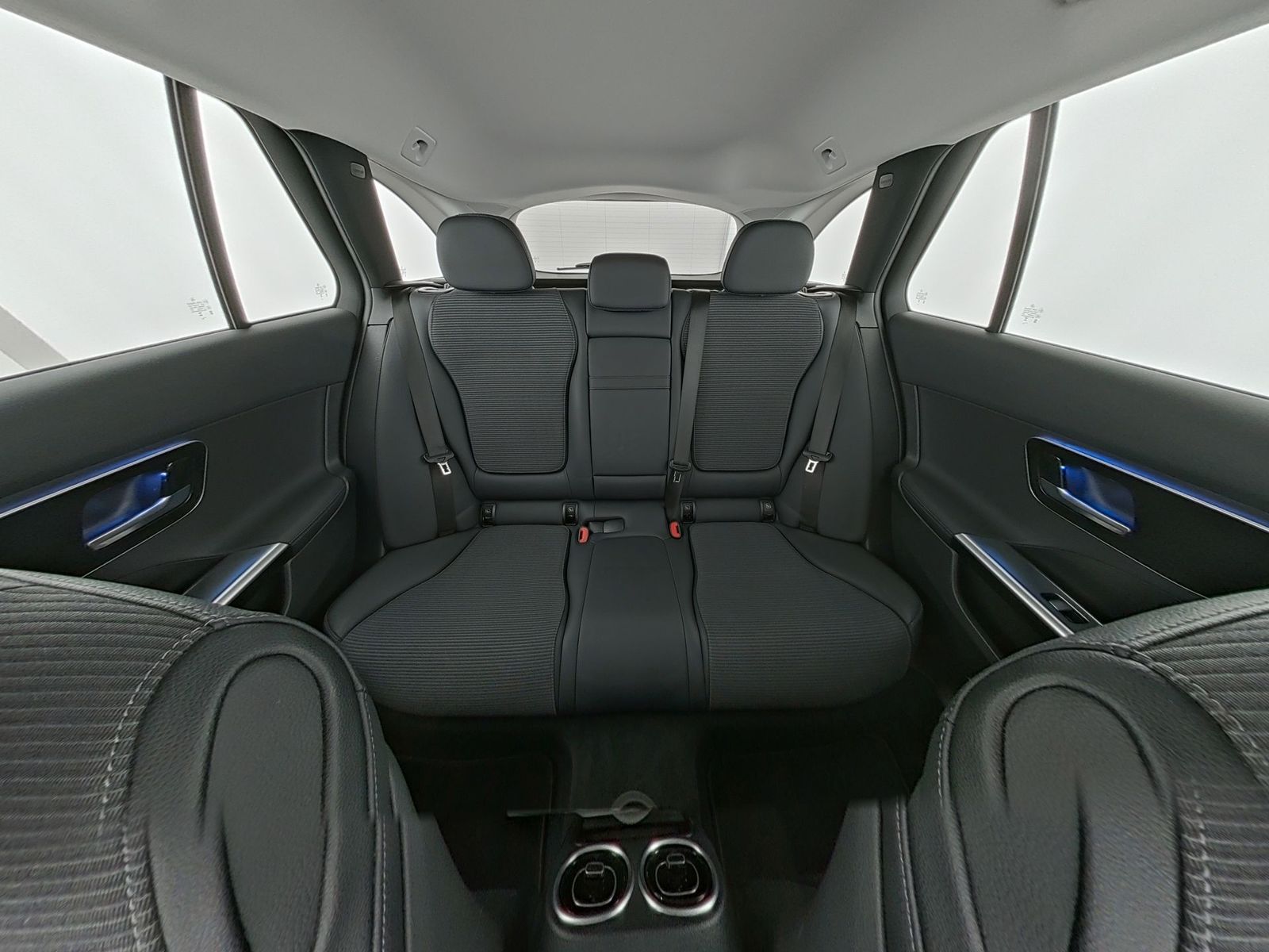 Mercedes-Benz C 200 - Bild 17