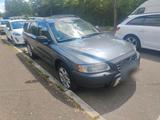 Volvo XC 70 AWD - Volvo XC70 mit Benzin-Antrieb