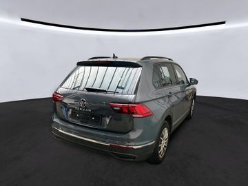 Volkswagen Tiguan - 4