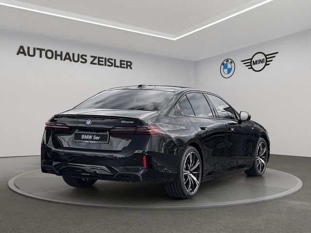 Foto Nummer 2: BMW 550e xDrive