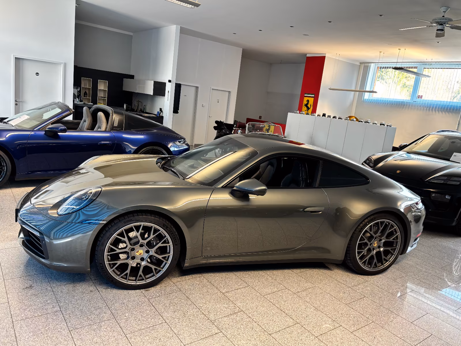 Porsche 992 Coupe - Ganzleder / Approved
