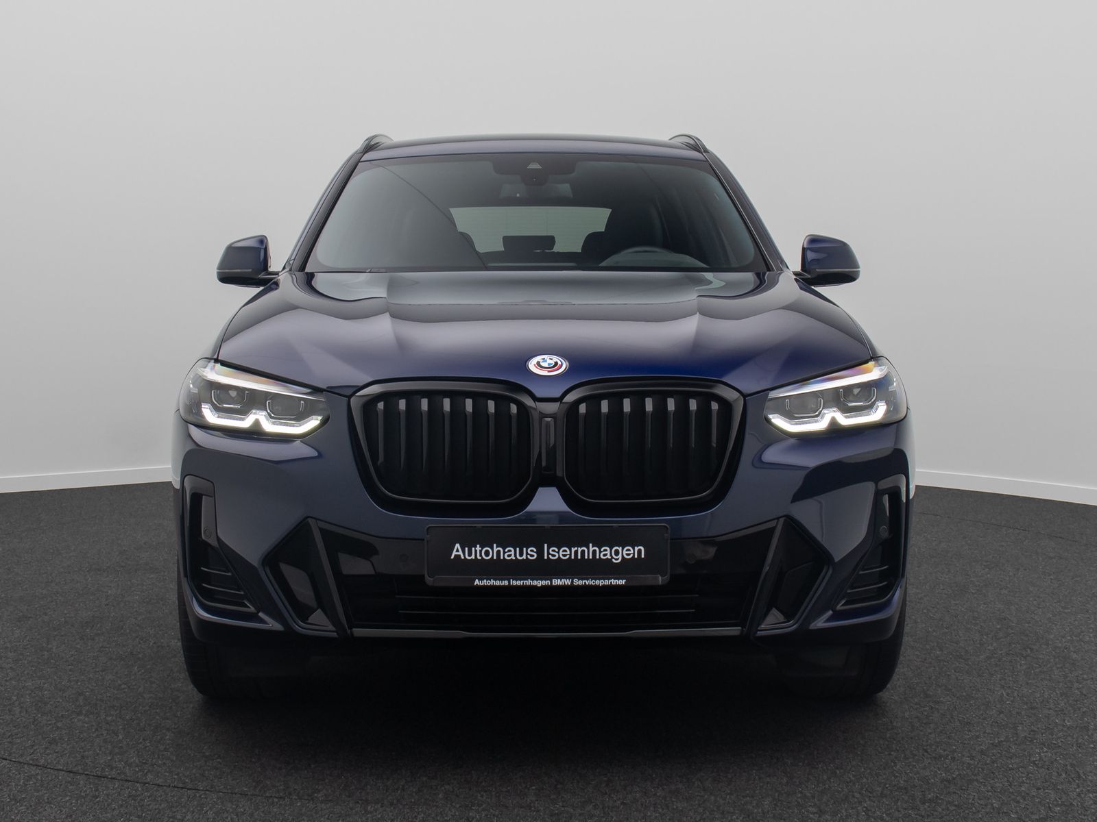 Fahrzeugabbildung BMW X3 xD30e M Sport Kamera DAB HIFI HUD Individual