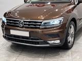 Volkswagen Tiguan 2.0 TSI 162kW DSG 4MOTION VOLL - Volkswagen Tiguan: Braun
