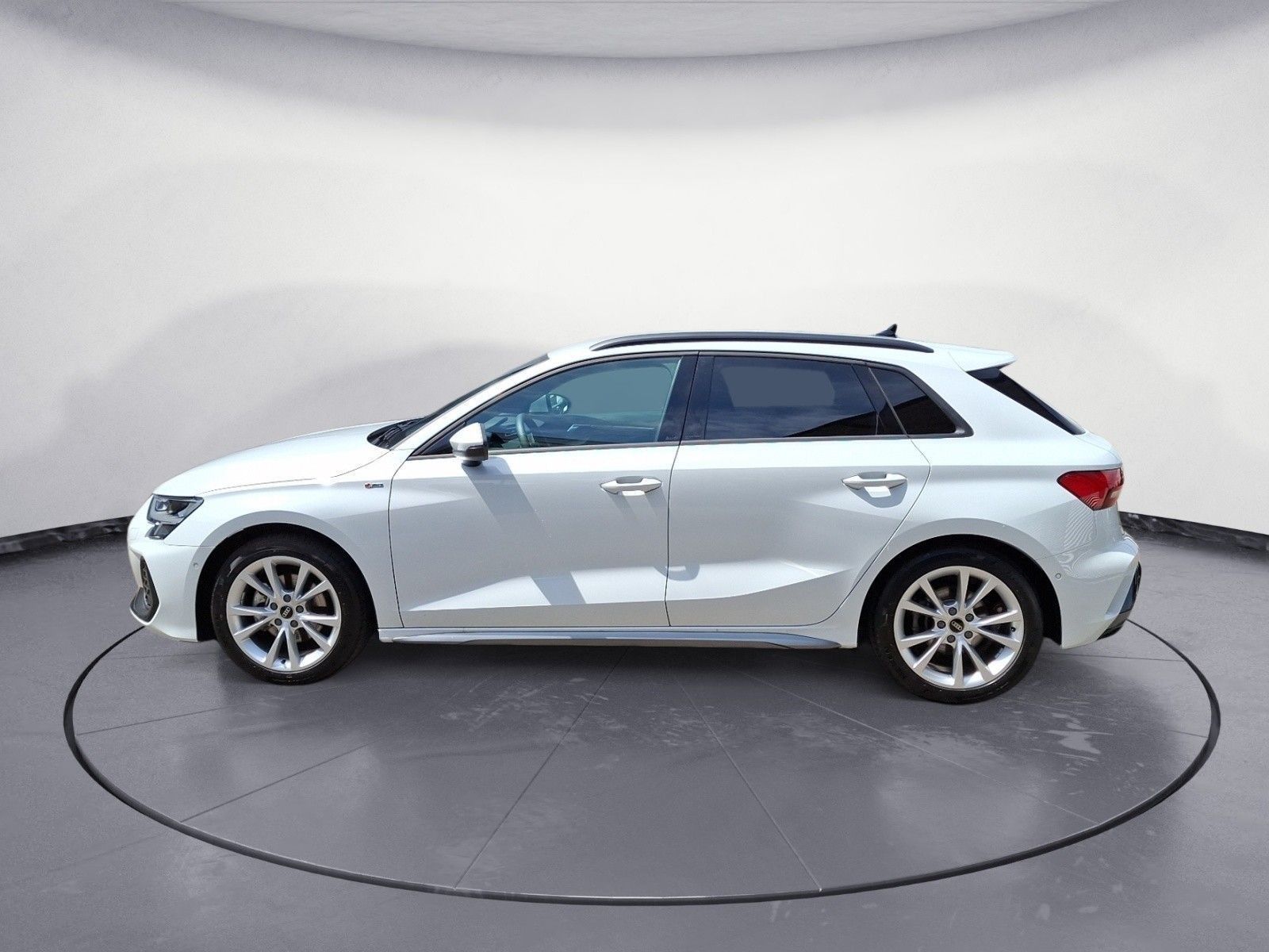 Audi A3 Sportback 35TFSI S tronic S line AHK Navi con imagem 3