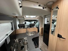 Sunlight T 670S | Hubbett* Automatik**165 PS