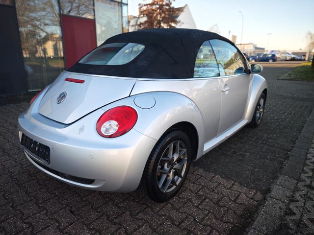 Volkswagen New Beetle Cabriolet 1.6 TÜV Neu