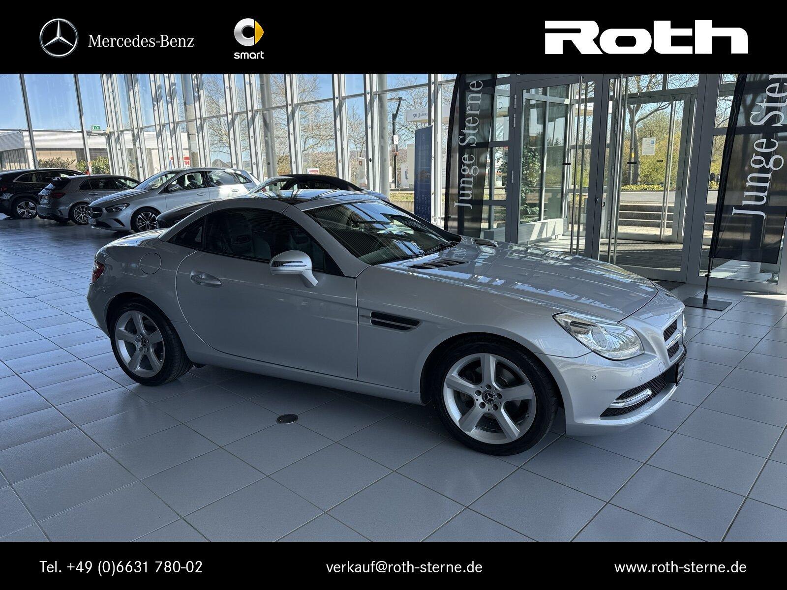 Mercedes-Benz SLK 200 Pano.-Dach+Navi+Leder+Airscarf+Sitzhzg.